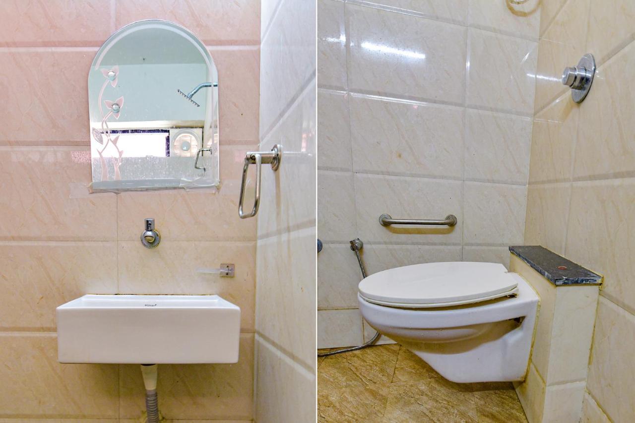 Fabhotel Acropole Inn Ahmedabad Esterno foto